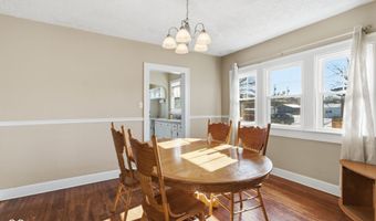 81 N 8th Ave, Beech Grove, IN 46107