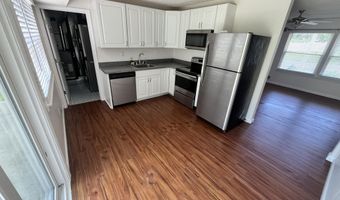 142 Village Dr, Barnegat, NJ 08005