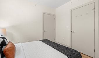 1311 13TH St NW 105, Washington, DC 20005