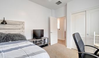 1120 N CROSSCREEK Dr, Chandler, AZ 85225