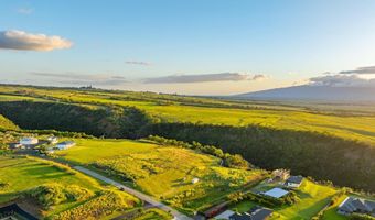 988 Auwaha St, Haiku, HI 96708