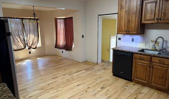87 N Stout Ave, Blackfoot, ID 83221