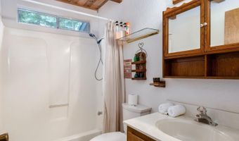 2245 Castlewood Ln, Arnold, CA 95223