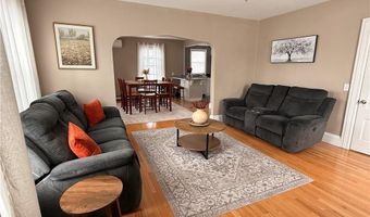 1289 Cranston St, Cranston, RI 02920