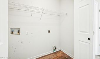 4 Fig Dr, Beaufort, SC 29907