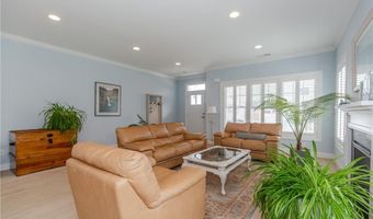 200 Wickford Ct, North Kingstown, RI 02852