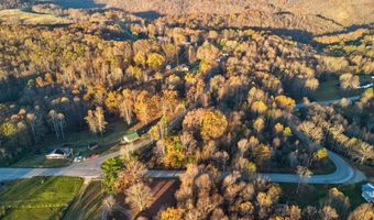 41 Belle Point Rd, Beattyville, KY 41311