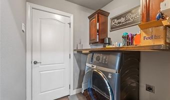 5514 Ashbrook Dr, Bartlesville, OK 74006