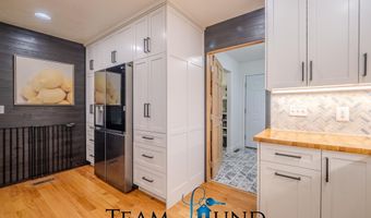 5102 Vista Way, Casper, WY 82601