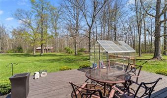 14333 Meranda Rd, Anna, OH 45302