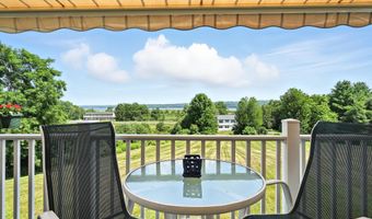 192 Depot Rd, Belgrade, ME 04917