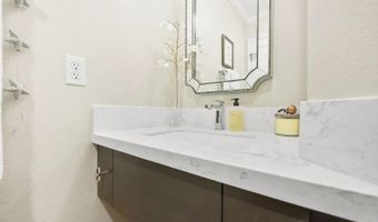 6467 Alexandri Cir, Carlsbad, CA 92011