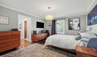 504 Burson Pl, Ann Arbor, MI 48104