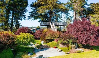 32550 Navarro Ridge Rd, Albion, CA 95410