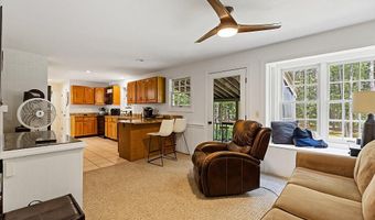 31 Pheasant Run Rd, Belgrade, ME 04917