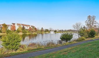 44049 FERNCLIFF Ter, Ashburn, VA 20147