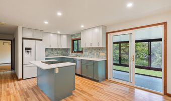 15 Spring Hollow Ln, Barre, VT 05641