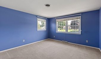 205 CLOVER Dr, Hockessin, DE 19707
