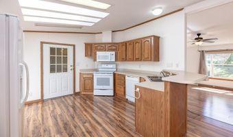 37 Magnolia Ln, Belmont, NH 03220