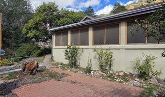 77 Shearer Ave, Bisbee, AZ 85603