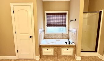 424 Julee Cir, Brandon, MS 39042