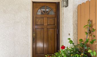 30430 Passageway Pl, Agoura Hills, CA 91301