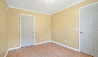 157 Flat Rock Ln, Aberdeen, NC 28315