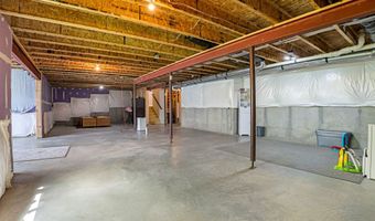 3581 Tipperlin Rd, Bargersville, IN 46106