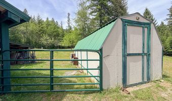 2015 THONI Rd, Addy, WA 99101