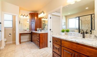 2106 Ridgecrest Dr, Weatherford, TX 76087
