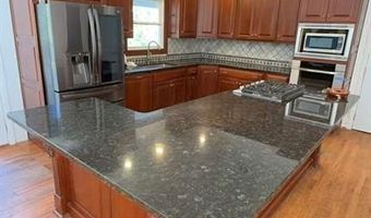 3400 Spalding Dr, Atlanta, GA 30350