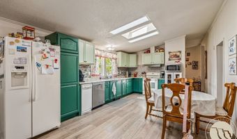 12 Avis St, Absarokee, MT 59001