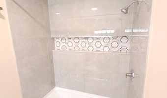 22 Dogwood Ct 22, Cromwell, CT 06416