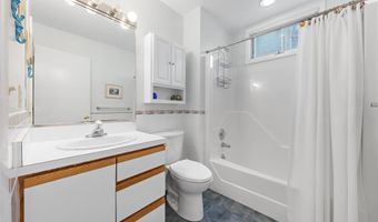 10 E 18TH, Barnegat Light, NJ 08006