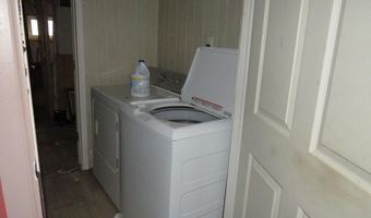 67 Bridge St, Amsterdam, NY 12010