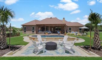 201 Sandstone Ln, Weatherford, TX 76085