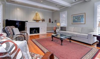 106 Ocean Breeze Dr, Yorktown, VA 23693