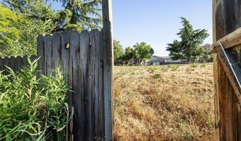 304 Clinton St, Ashland, OR 97520