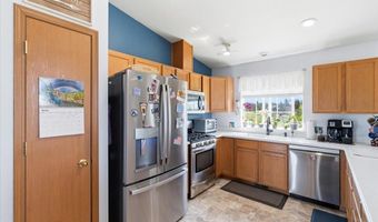 2037 E Yellow Pine Ave, Athol, ID 83801