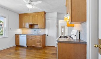 241 Beech St 2, Boston, MA 02131