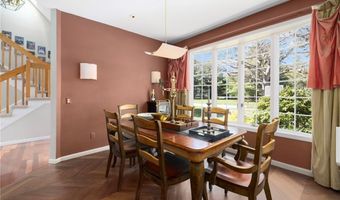 110 Osprey Dr, East Greenwich, RI 02818