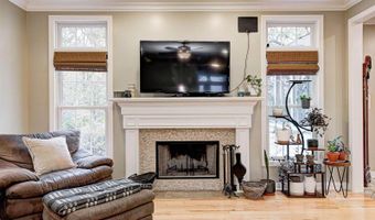 6052 Pine Bluff Dr, Avon, IN 46123