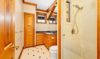 104 Hopewell Rd, Alton, NH 03809