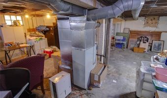 3505 Coronado Dr, Alton, IL 62002