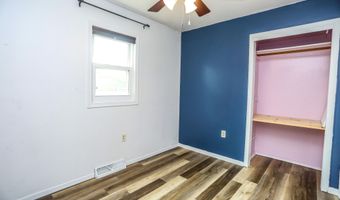 705 N High St, Aberdeen, SD 57401