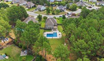 107 Walkabout Dr, Aberdeen, NC 28315
