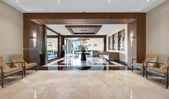 20505 E Country Club Dr 137, Aventura, FL 33180