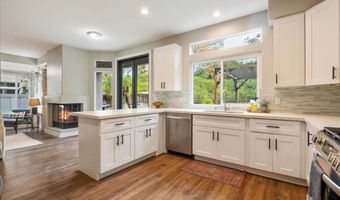 3631 Via Bernardo, Oceanside, CA 92056