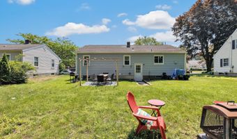 14 N Coe Ln, Ansonia, CT 06401