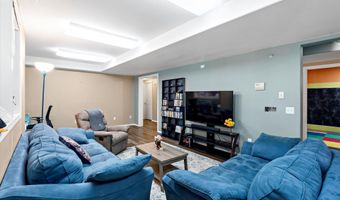 13404 Mainsail Dr, Anchorage, AK 99516